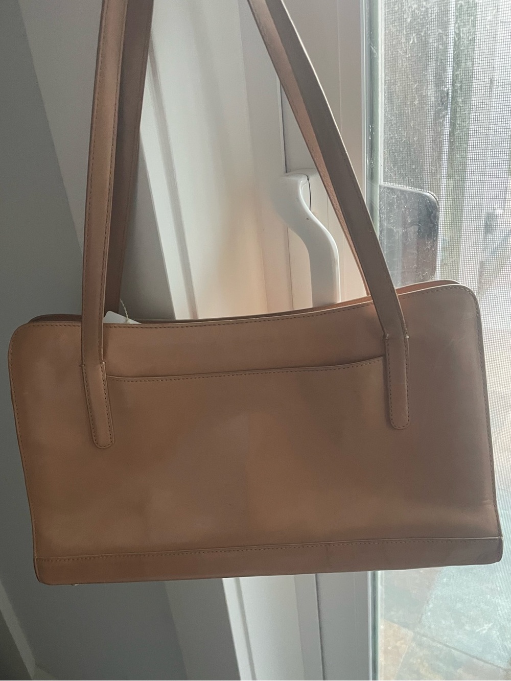 Vintage Y2K Classic Tan Leather Shoulder Bag by Monsac